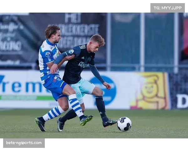 兹沃勒改进防守是关键 近几场比赛失球数有所减少